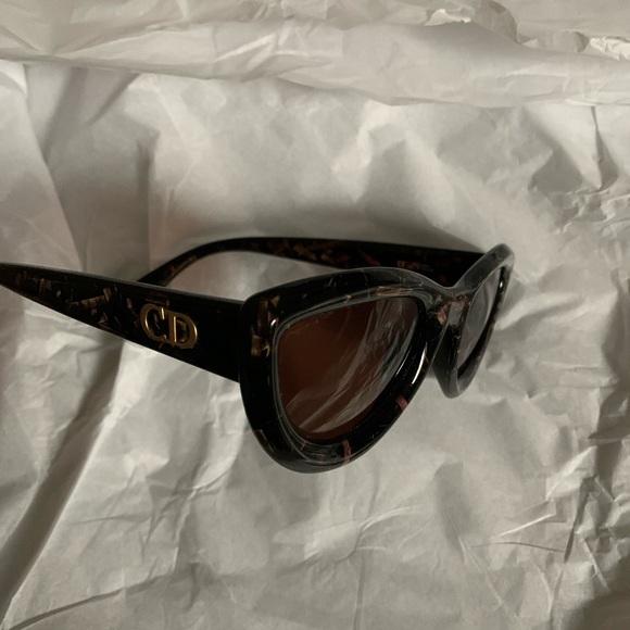 christian dior cat eye glasses